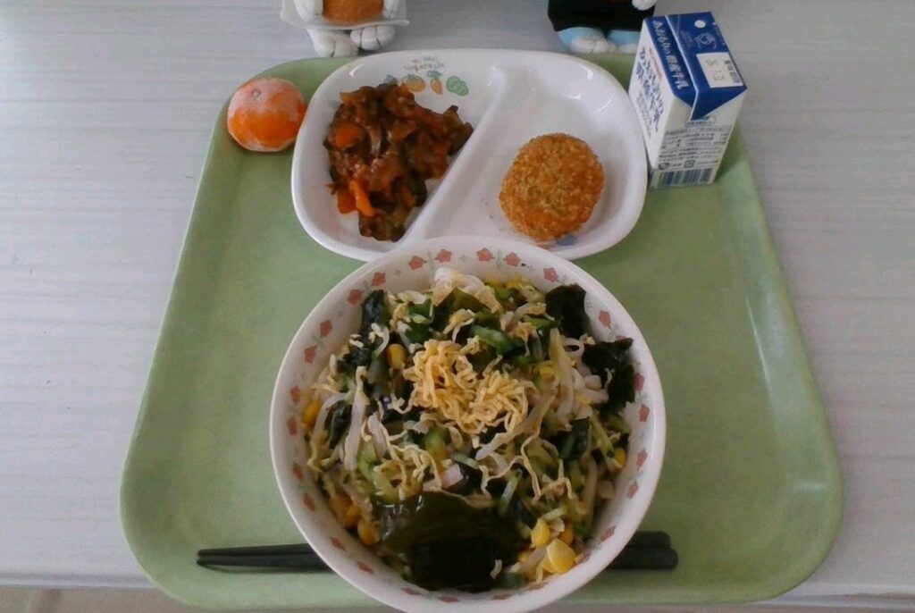 🍚三戸町の学校給食、気になりませんか！？